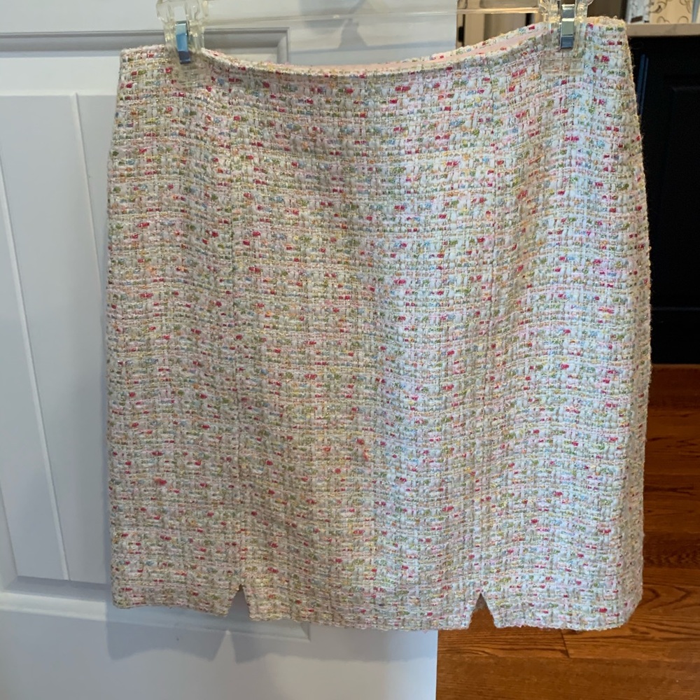 Brooks Brother size 2 tweed skirt - spring colors